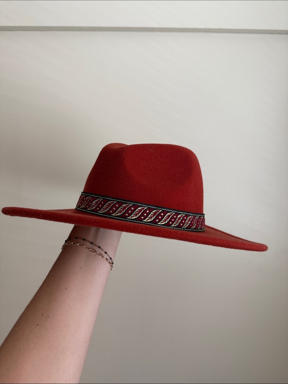Red/Burnt Orange Wide-Brim Fedora Hat
